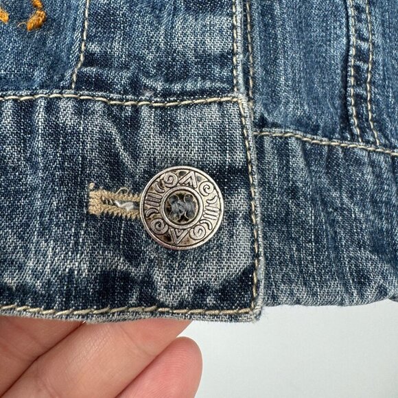 Chicos Womens Denim Vest Art to wear Button Front Boho 2 Large Blue Embroidered - Picture 8 of 15